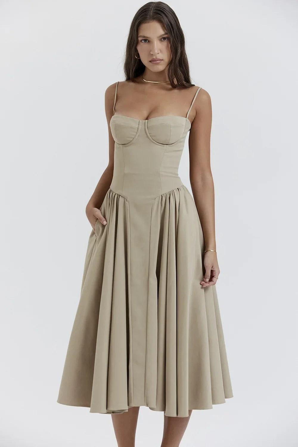 Pandia - Sophisticated sleeveless corset dress
