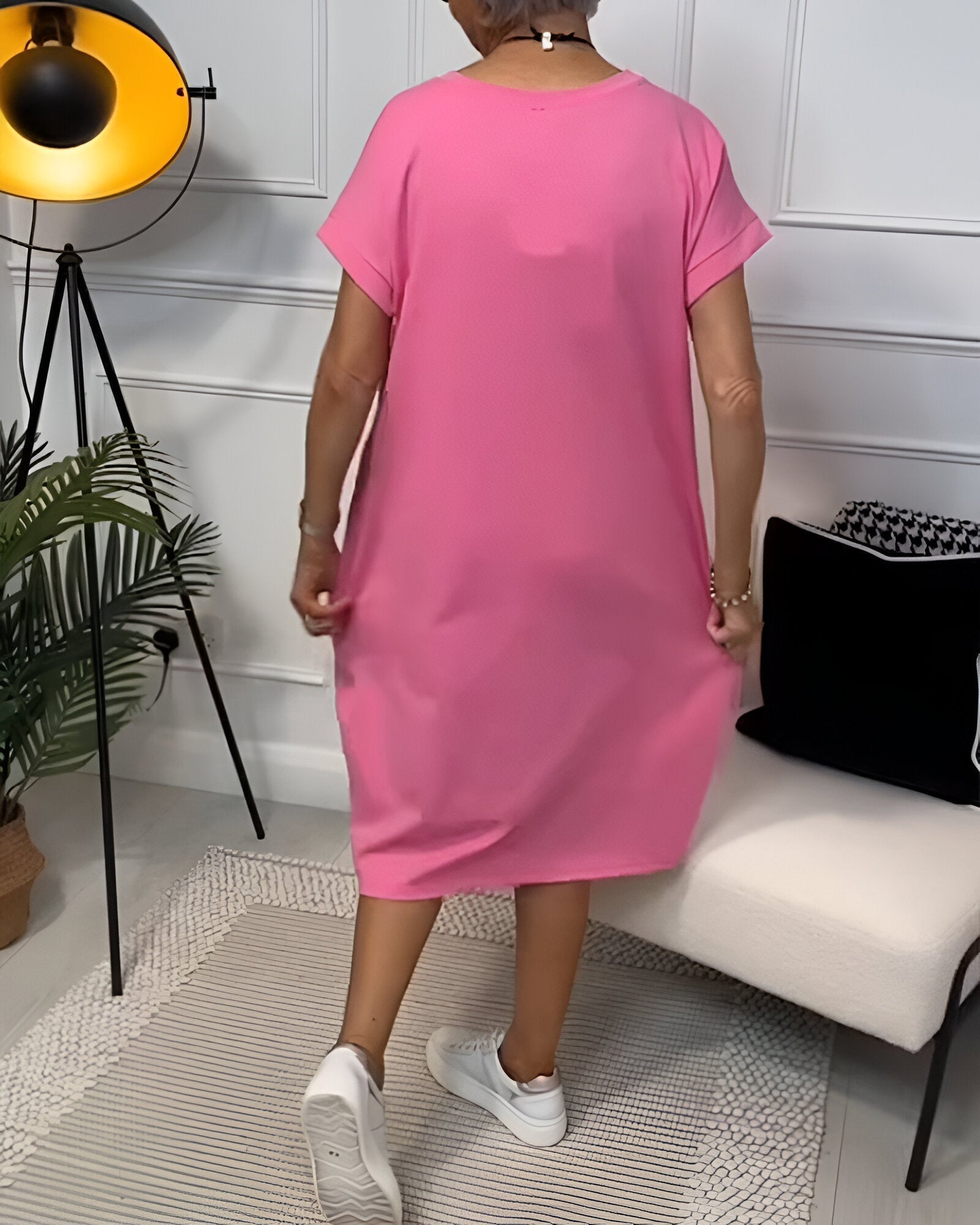 Evadne - Elegant and Comfortable Dress