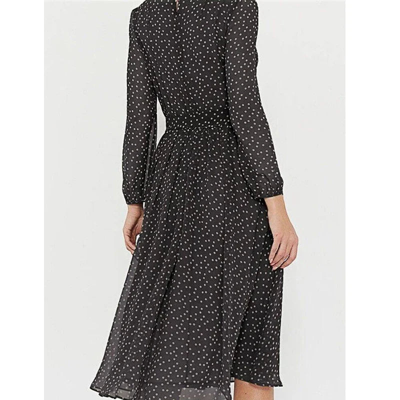 Antigone - Comfortable Summer Dress