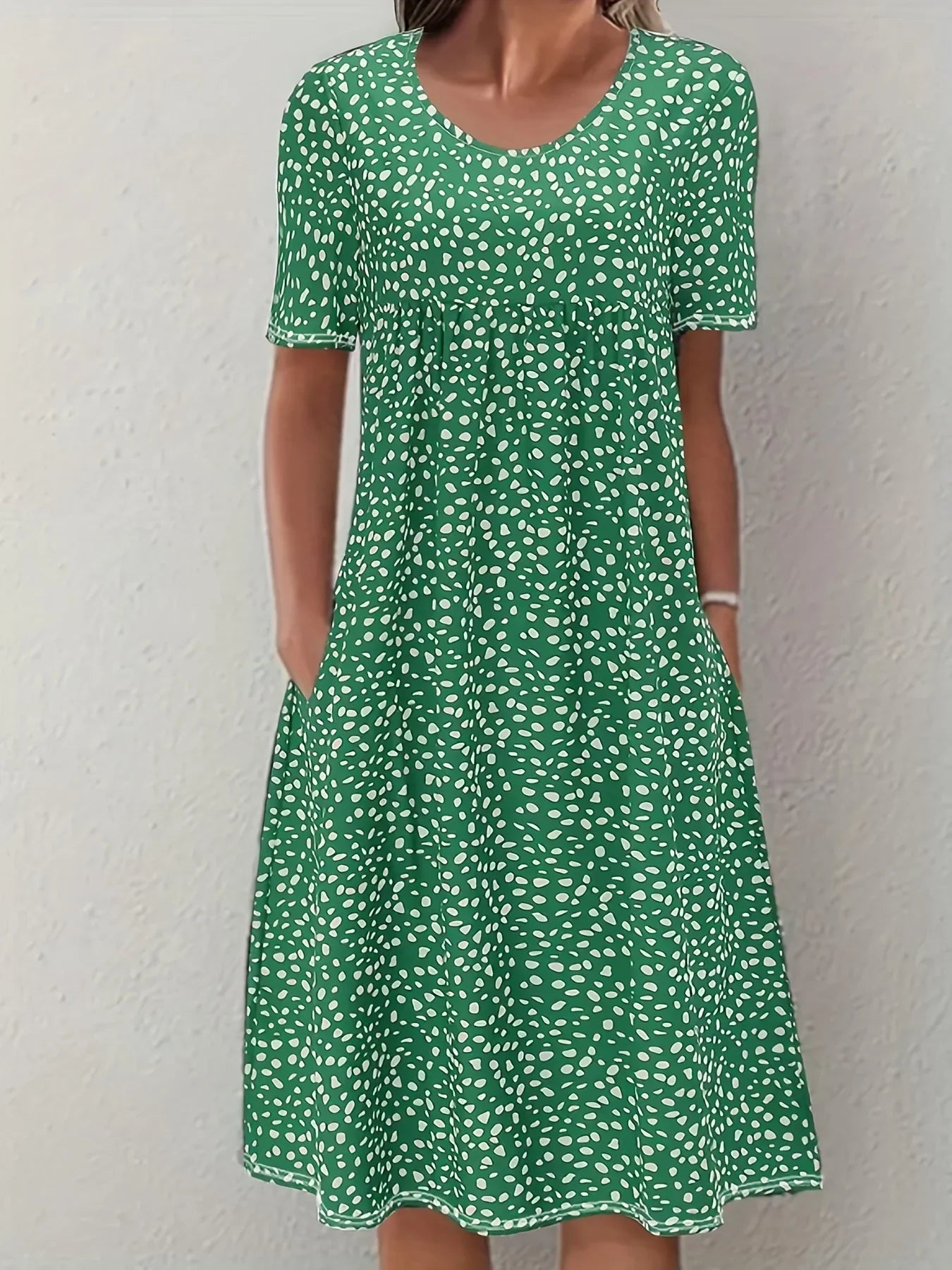 Urania - Elegant Tummy Covering Dress