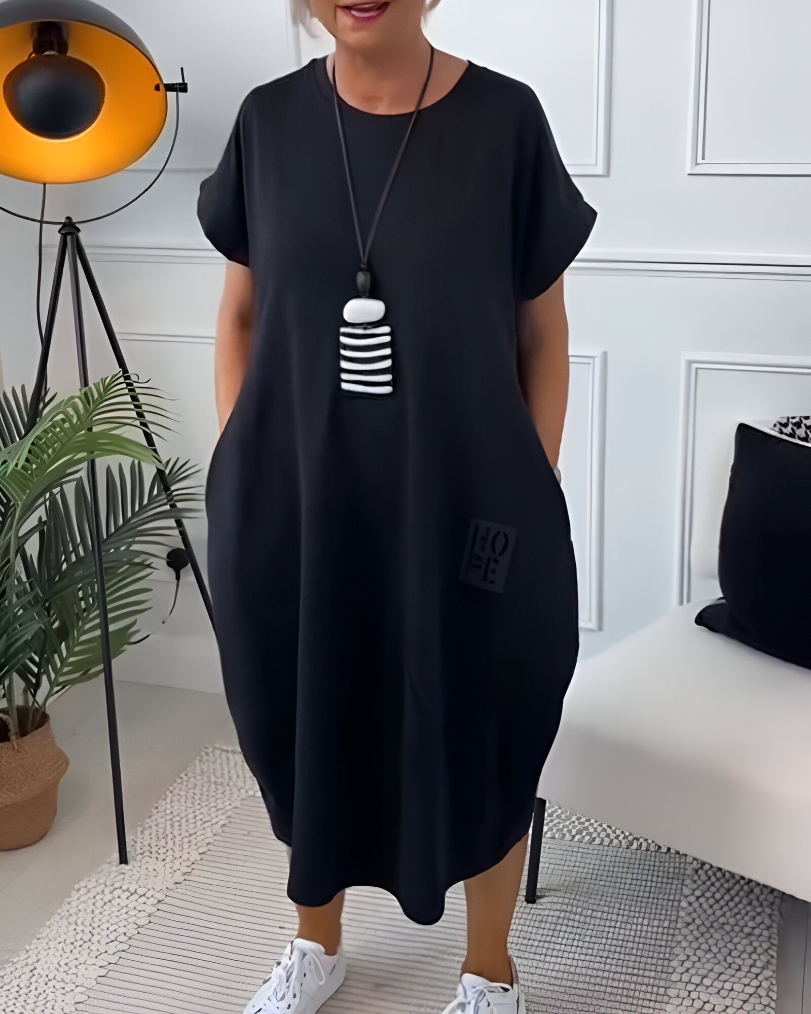 Evadne - Elegant and Comfortable Dress