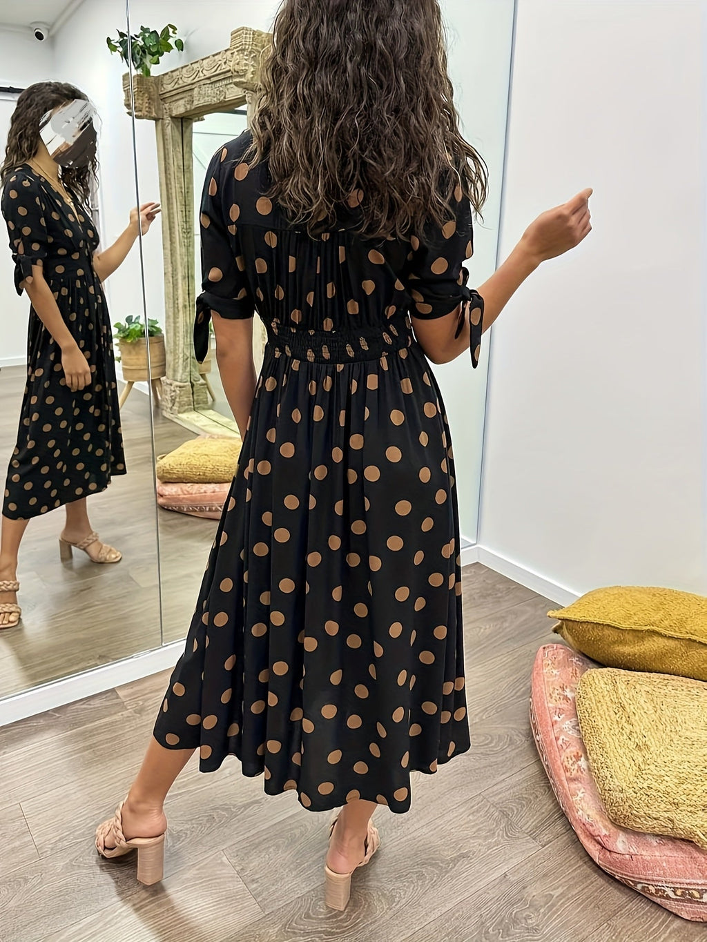 Hebeaia - Polka Dot V-Neck Dress