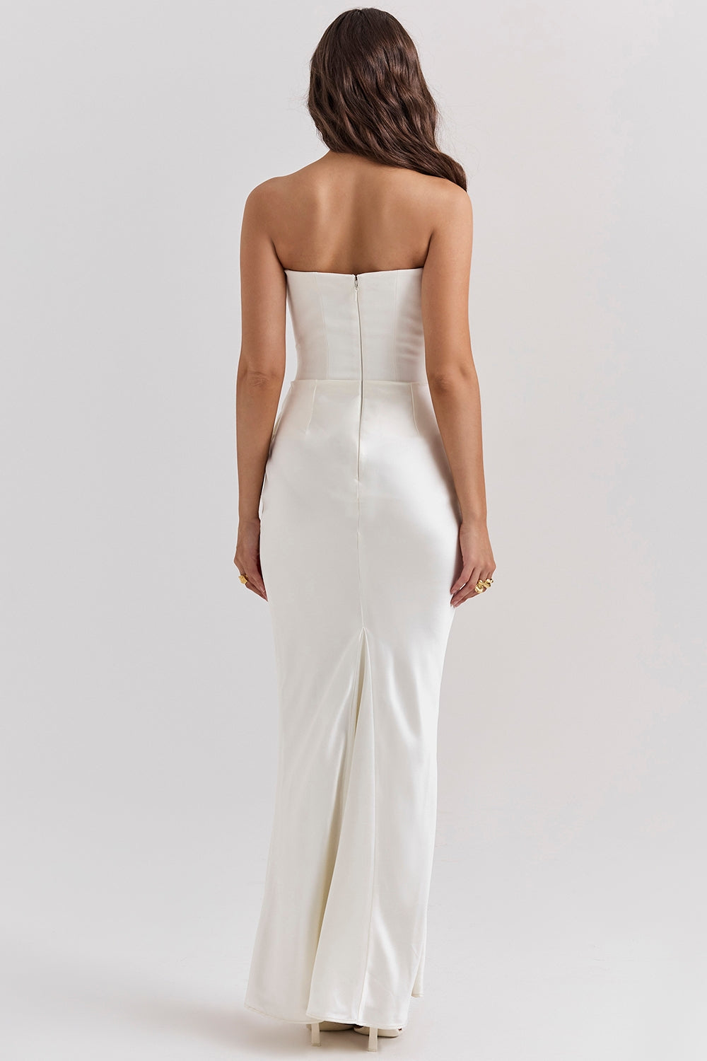 Ariadneessa - Off-The-Shoulder Dress