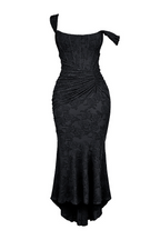 Polyhymniaaia - Maxi Dress